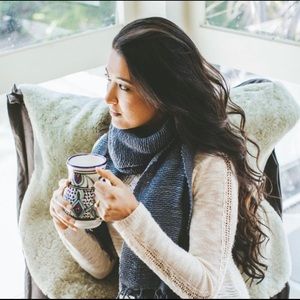 MARQUET Free Weave Grey Handwoven Cotton Scarf